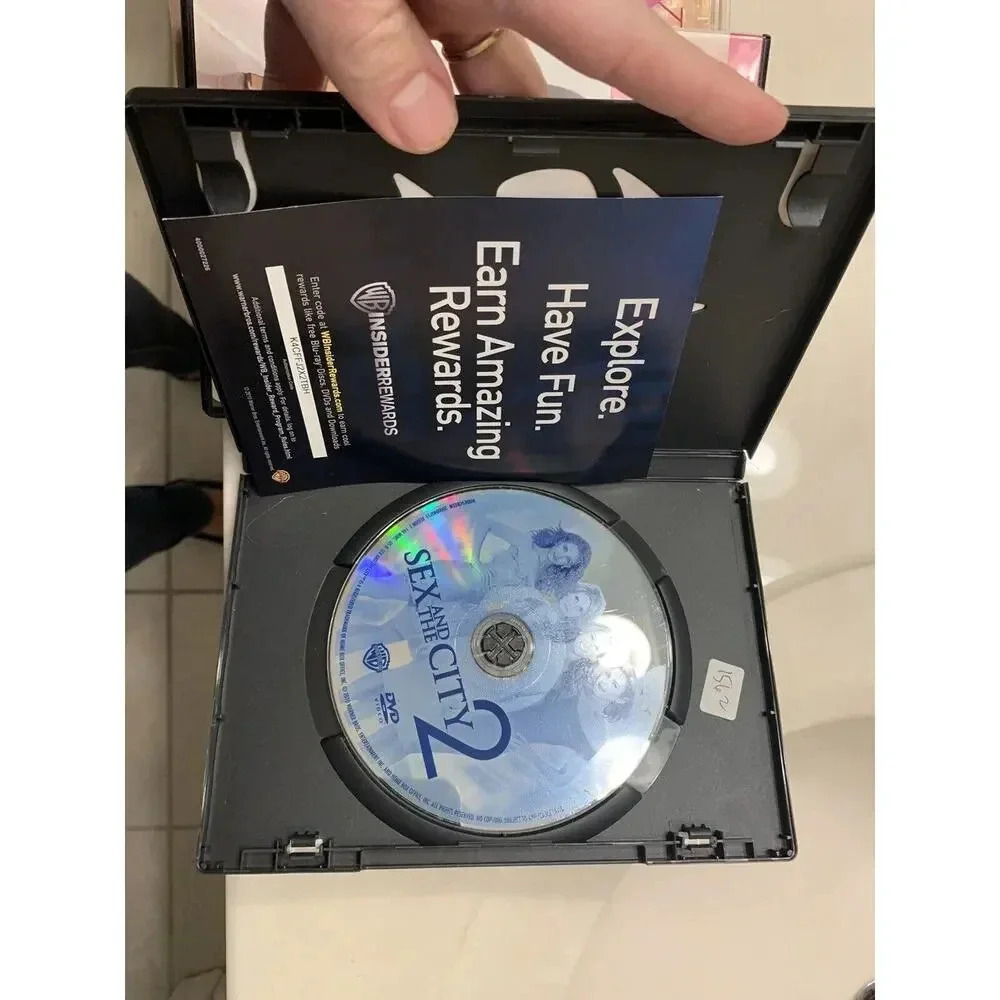 Sex In The City Series - Seasons 1 2 3 4 on DVD Lot... Plus Movie 1 And 2 HBO - Picture 2 of 8